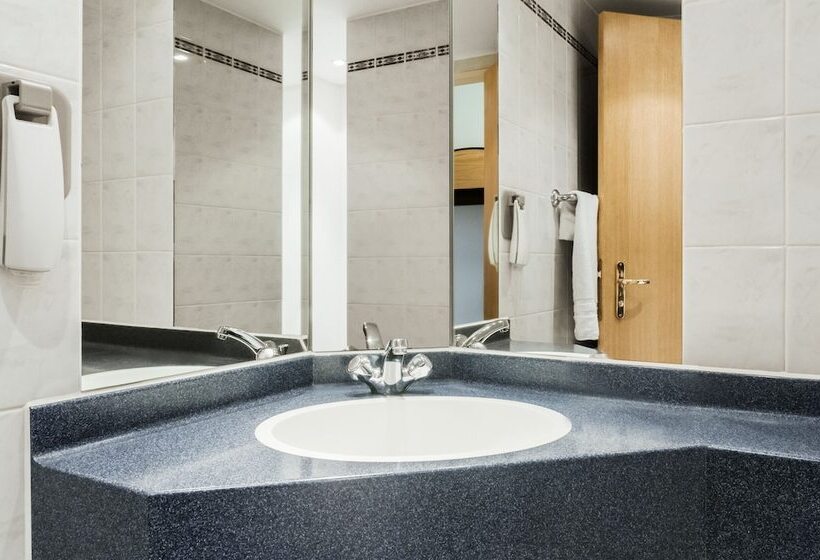 اتاق استاندارد, Ibis Chesterfield Centre – Market Town