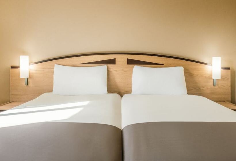 اتاق استاندارد, Ibis Chesterfield Centre – Market Town