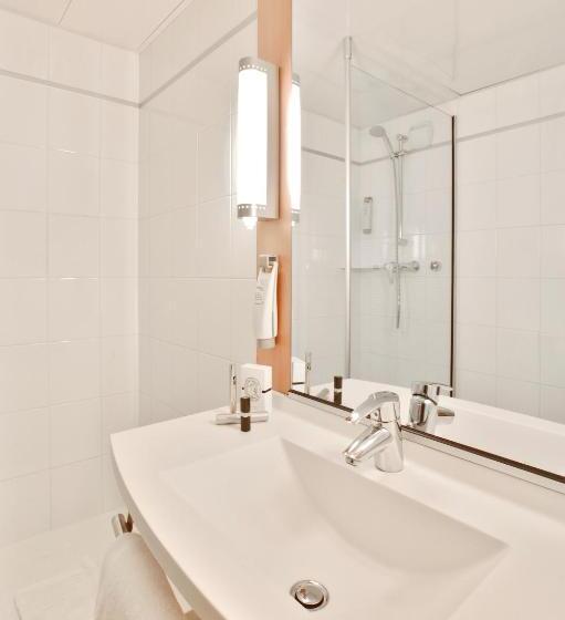 اتاق استاندارد, Ibis Lille Centre Gares