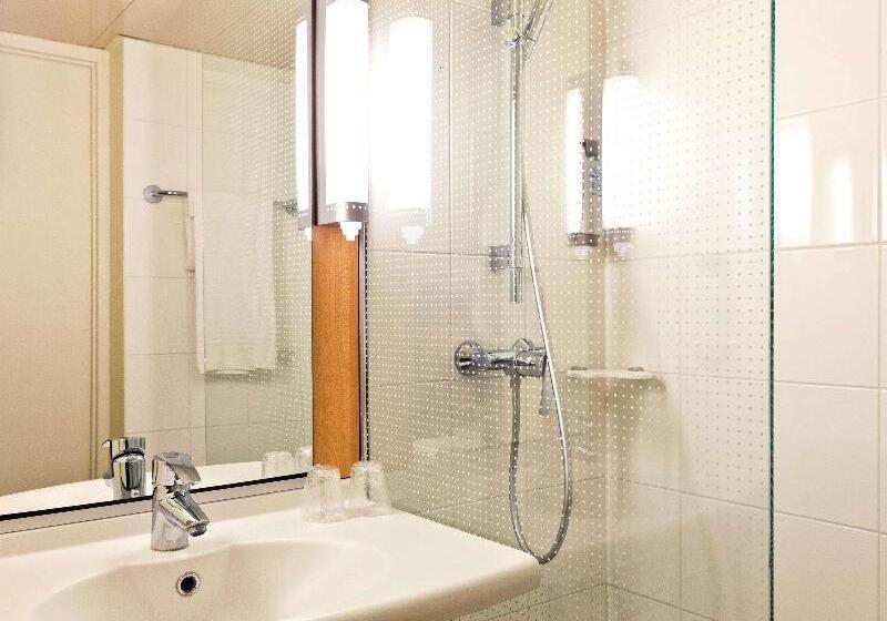 اتاق استاندارد, Ibis Lille Centre Gares