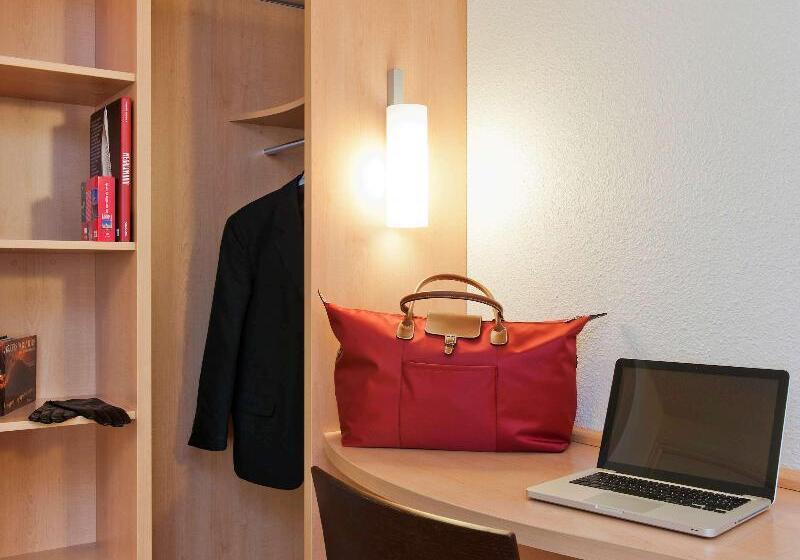اتاق استاندارد, Ibis Lille Centre Gares