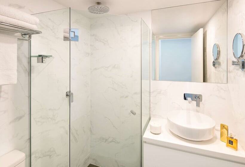 اتاق استاندارد, Ibis Sydney World Square