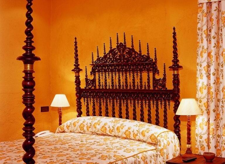 Standard Room, Palacio Guevara