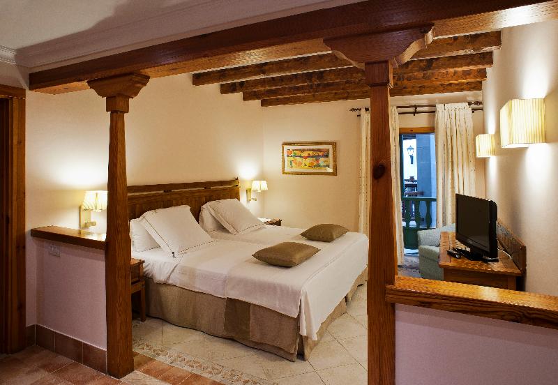 سوییت با چشم‌انداز دریا, Princesa Yaiza Suite  Resort