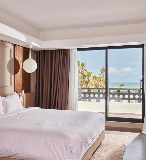 اتاق لوکس با تخت بزرگ, Pullman Mazagan Royal Golf & Spa