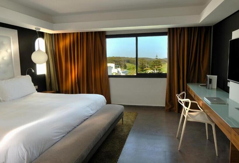 سوئیت جونیور با تخت بزرگ, Pullman Mazagan Royal Golf & Spa