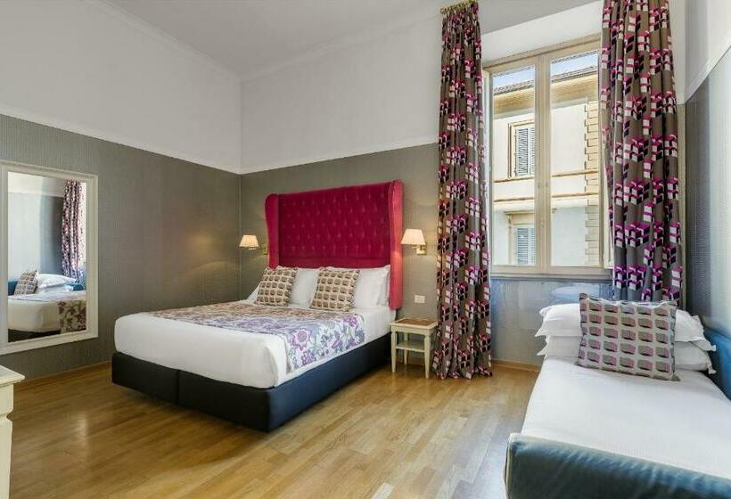 اتاق لوکس سه تخته, Room Mate Luca