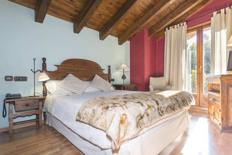 سوییت جونیور, Casa Cornel