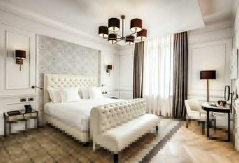 سوییت, Splendide Royal   The Leading Hotels Of The World