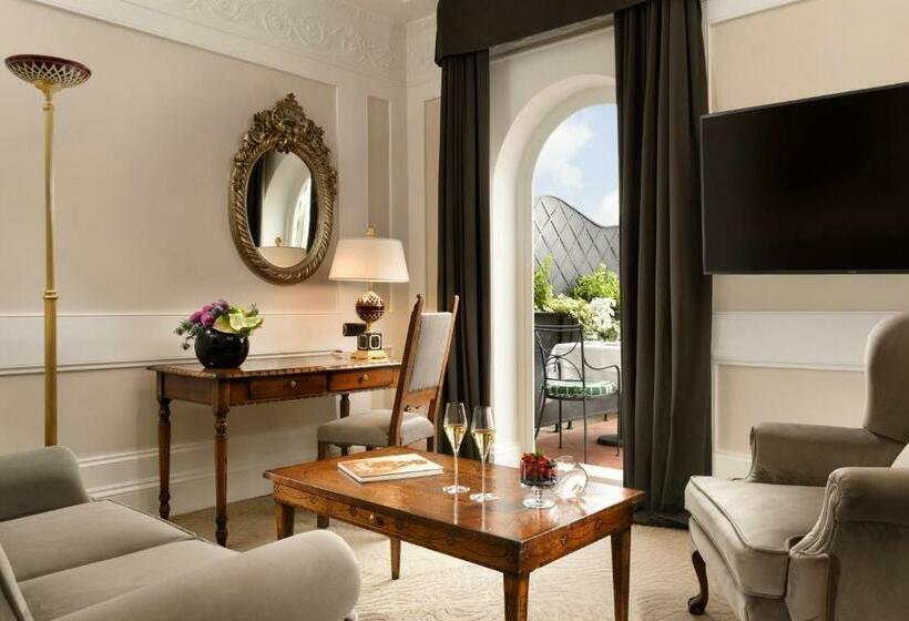 Suite with Terrace, Splendide Royal   The Leading Hotels Of The World