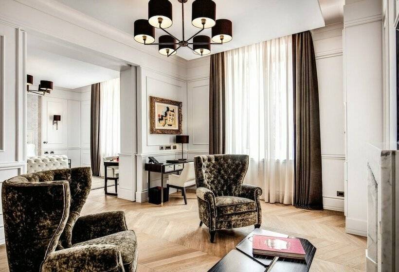 سوییت, Splendide Royal   The Leading Hotels Of The World