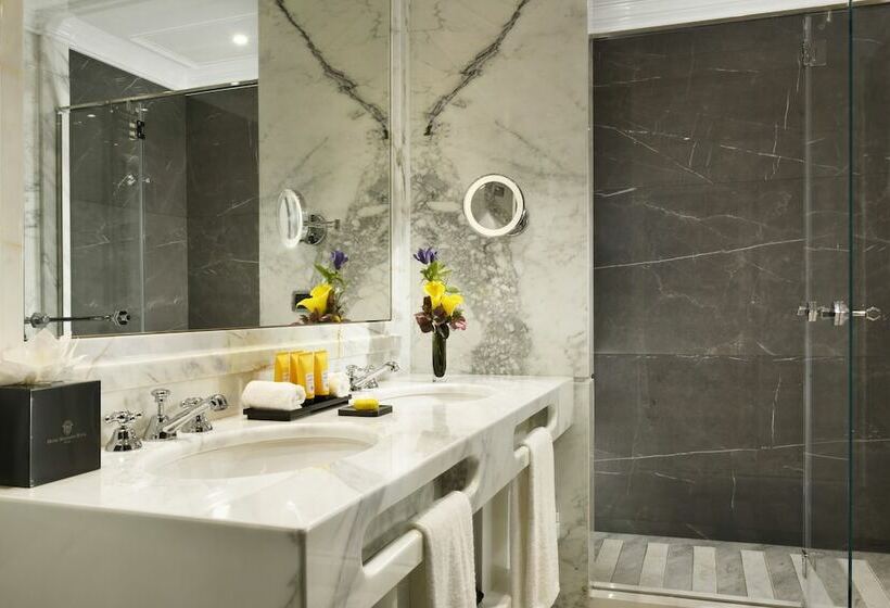 سوییت, Splendide Royal   The Leading Hotels Of The World