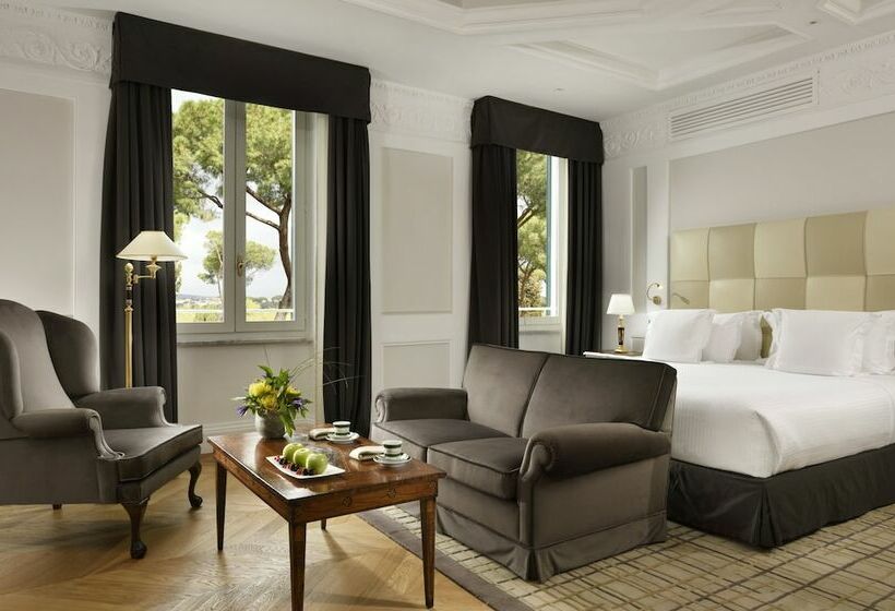 سوییت جونیور, Splendide Royal   The Leading Hotels Of The World