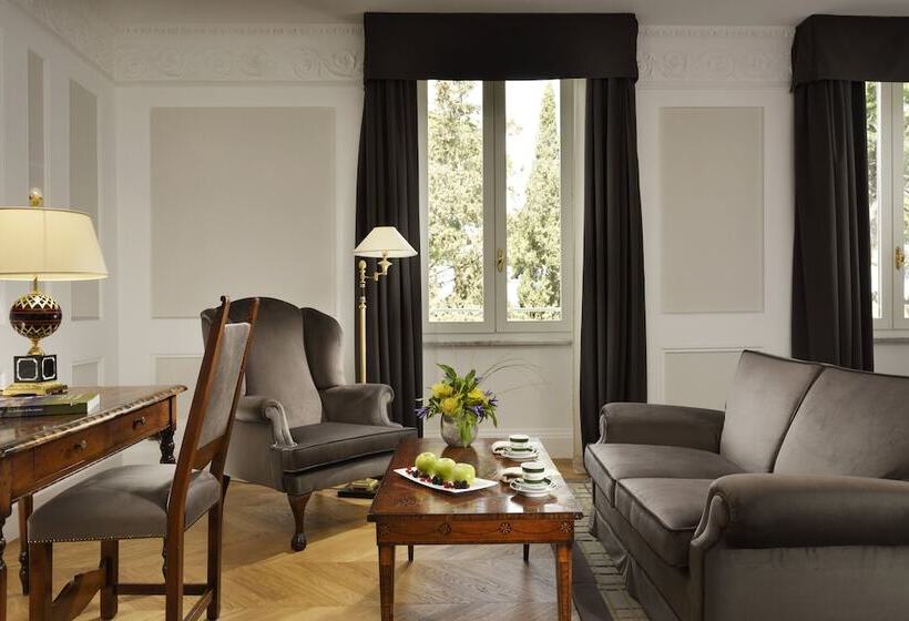 سوییت جونیور, Splendide Royal   The Leading Hotels Of The World
