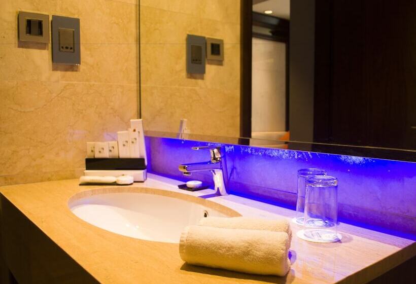 اتاق لوکس, Swiss Belhotel Borneo Banjarmasin