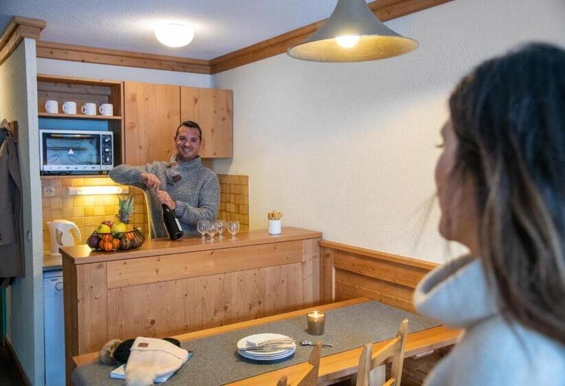 آپارتمان 3 خوابه, Le Cheval Blanc   Village Montana