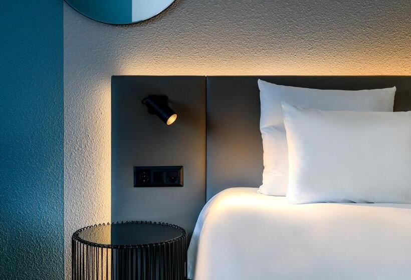 Chambre Supérieure, Novotel Zurich Citywest