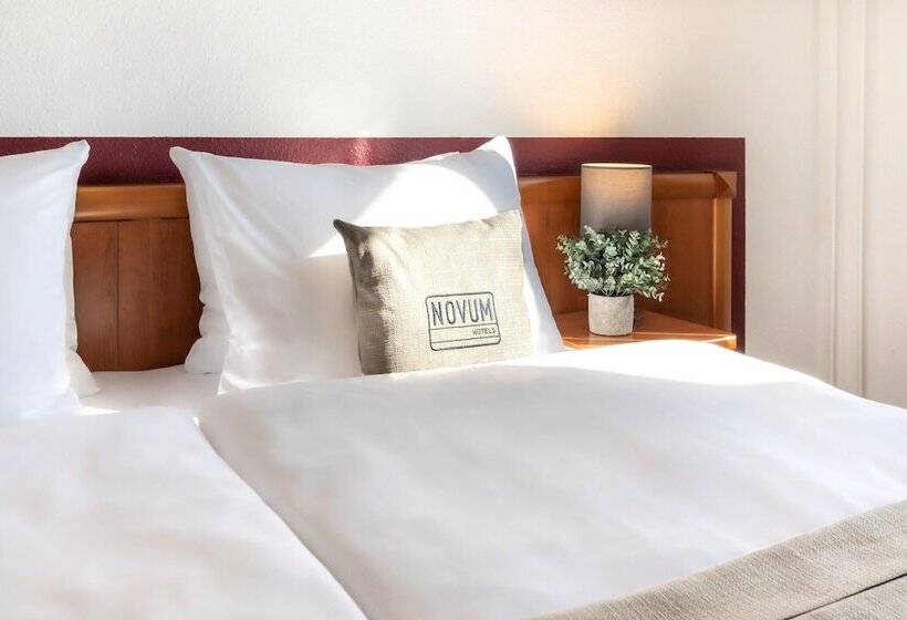 Quarto standard, Novum Hotel Aldea Berlin Centrum