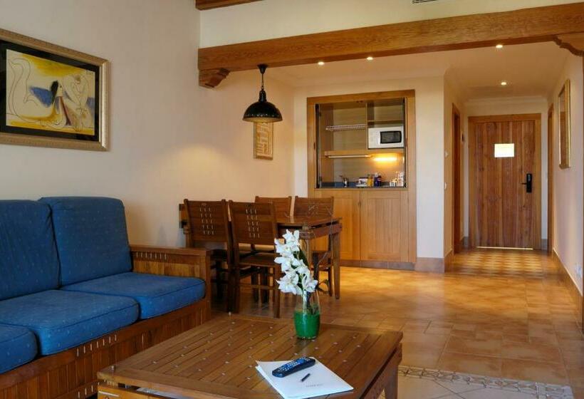 家庭间, Princesa Yaiza Suite Hotel Resort