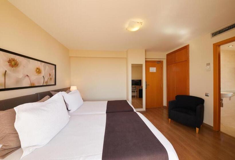 Superior Room with Terrace, Zurbarán Palma