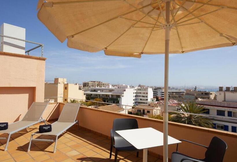 Superior Room with Terrace, Zurbarán Palma