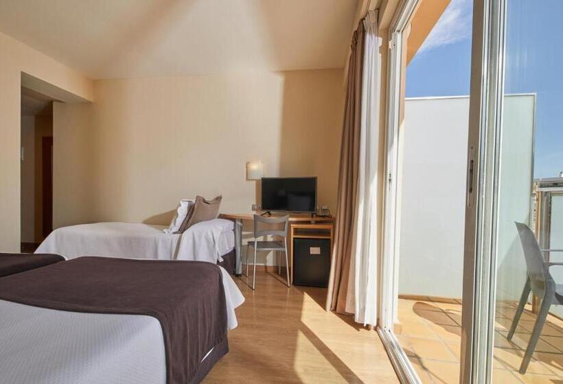 3 Bett Standardzimmer Balkon, Sercotel  Zurbaran