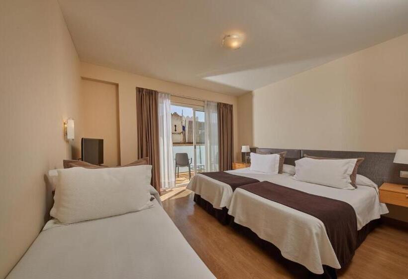 3 Bett Standardzimmer Balkon, Sercotel  Zurbaran