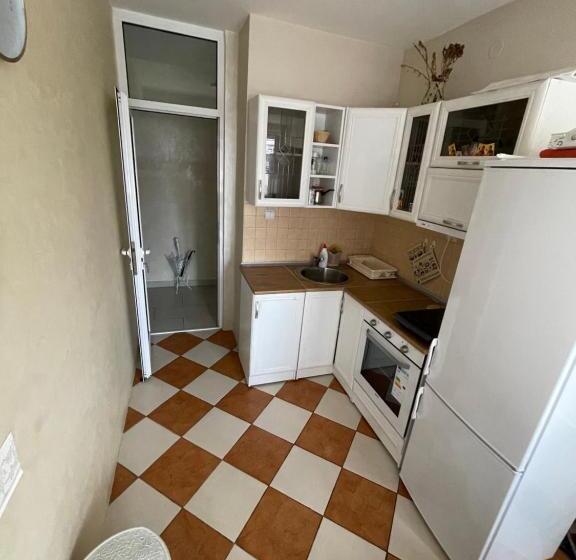 آپارتمان 3 خوابه, Apartmani Mv