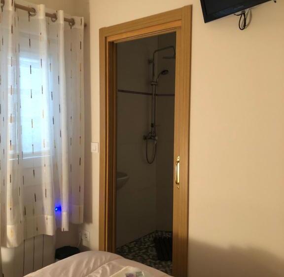 اتاق استاندارد, Albergue Camiño Real