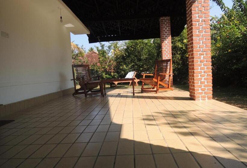 اتاق استاندارد با سرویس بهداشتی مشترک, Bentota Home Stay