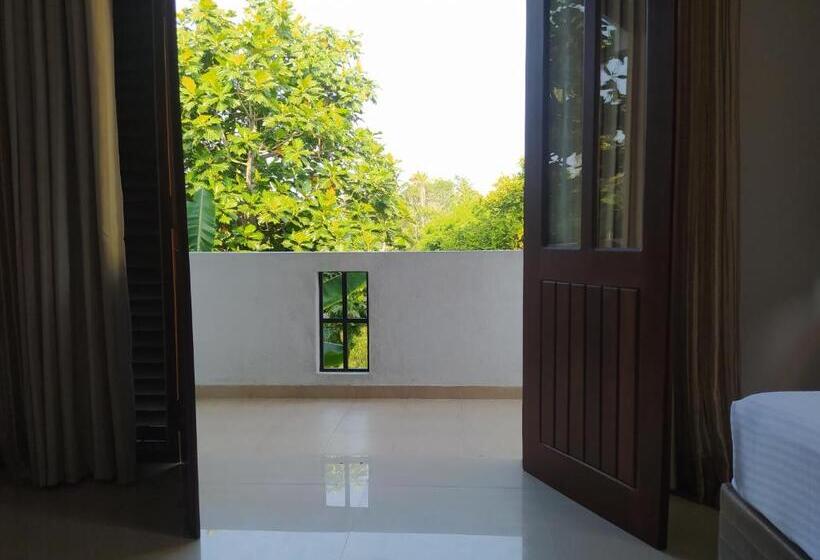 اتاق خانوادگی, Bentota Home Stay