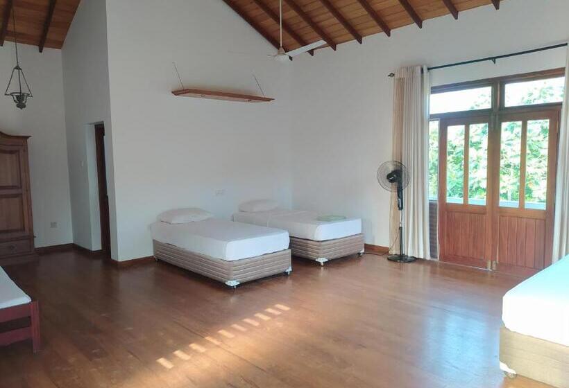 اتاق خانوادگی, Bentota Home Stay
