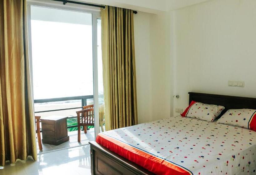 اتاق استاندارد با بالکن و چشم‌انداز دریا, Ocean Edge Hikka