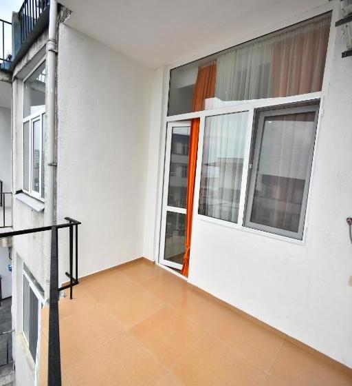 اتاق استاندارد, Orange Home
