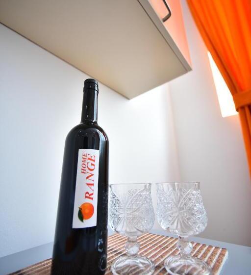 اتاق استاندارد, Orange Home