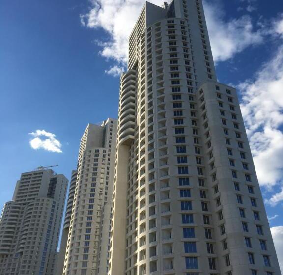 آپارتمان 2 خوابه, Mdm Sky Apartments
