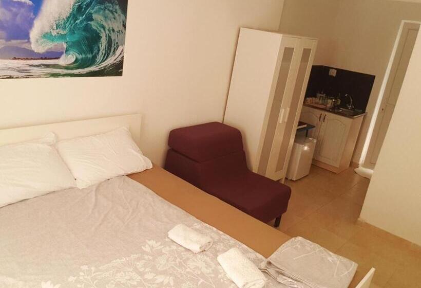 استودیو استاندارد با چشم‌انداز باغ, In Villa Guesthouse