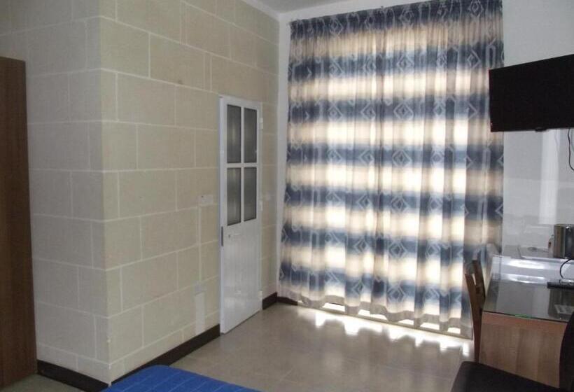 اتاق استاندارد با بالکن و چشم‌انداز دریا, Sunset Seaview Accommodation