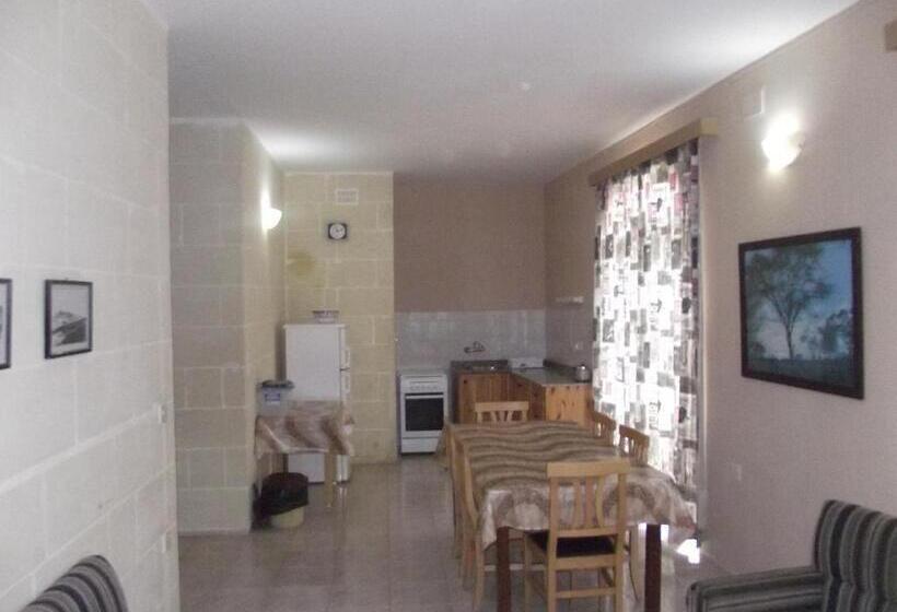 اتاق استاندارد با بالکن و چشم‌انداز دریا, Sunset Seaview Accommodation