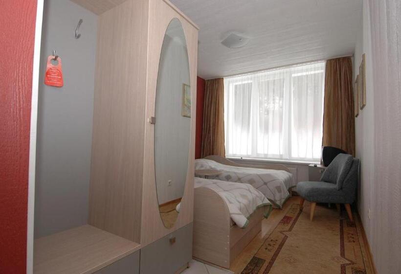 اتاق استاندارد, ąžuolynas