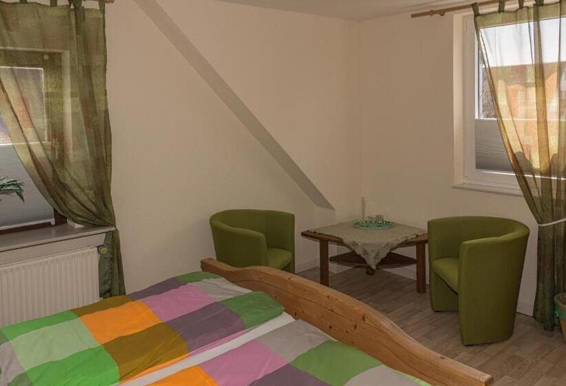 شقة 3 غرف, Gästehaus Margareth