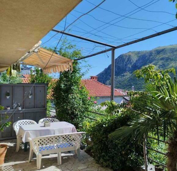 مجموعه ویستا شهر, Guesthouse Panorama