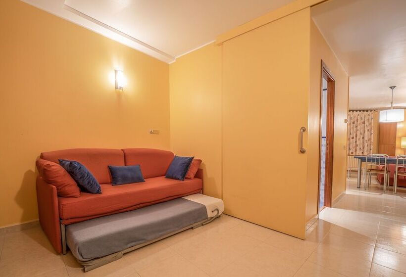 Estudio Estándar, Apartaments Del Meligar