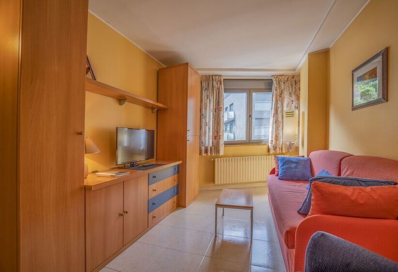 شقة غرفة واحدة, Apartaments Del Meligar