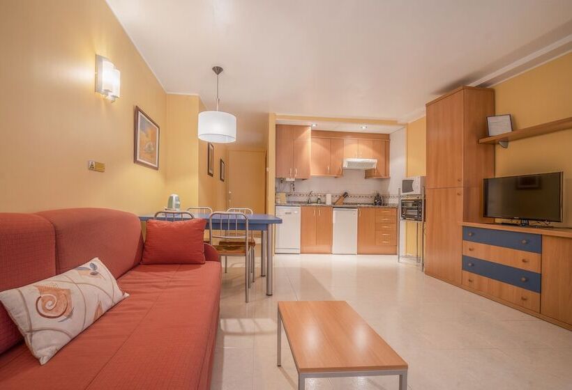 استودیوی استاندارد, Apartaments Del Meligar