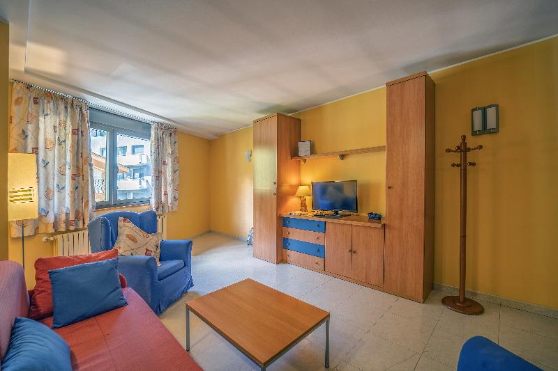 2 Bedroom Apartment, Apartaments Del Meligar