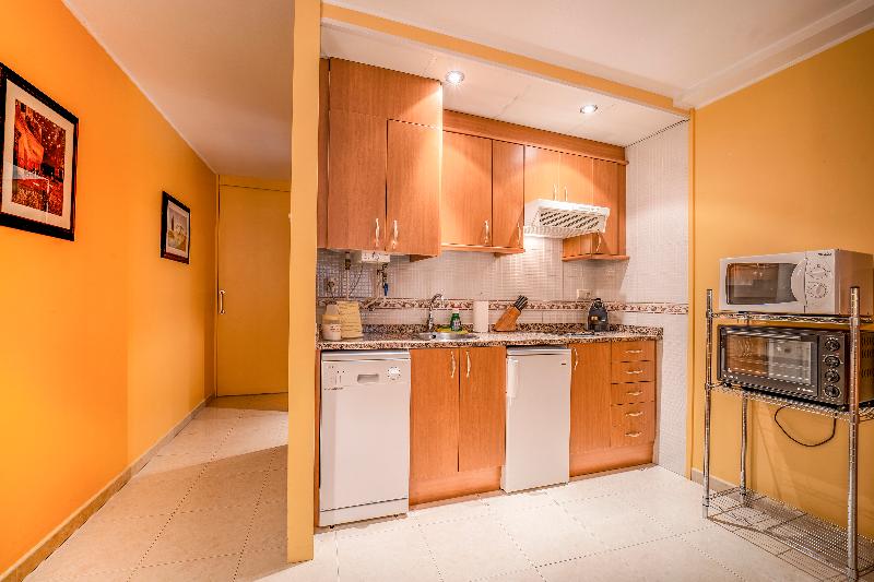 Standard Studio, Apartaments Del Meligar