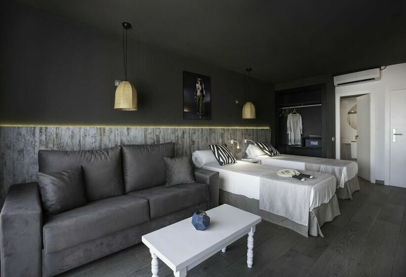 استودیوی استاندارد, Aparthotel Vibra Mogambo