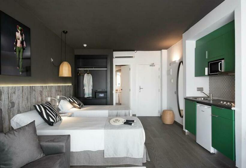 استودیوی استاندارد, Aparthotel Vibra Mogambo