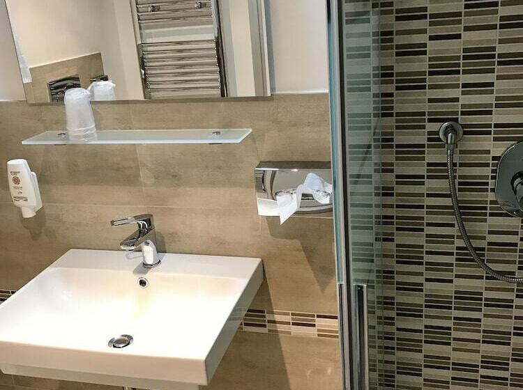 اتاق استاندارد چهار تخته, Best Quality Hotel Politecnico